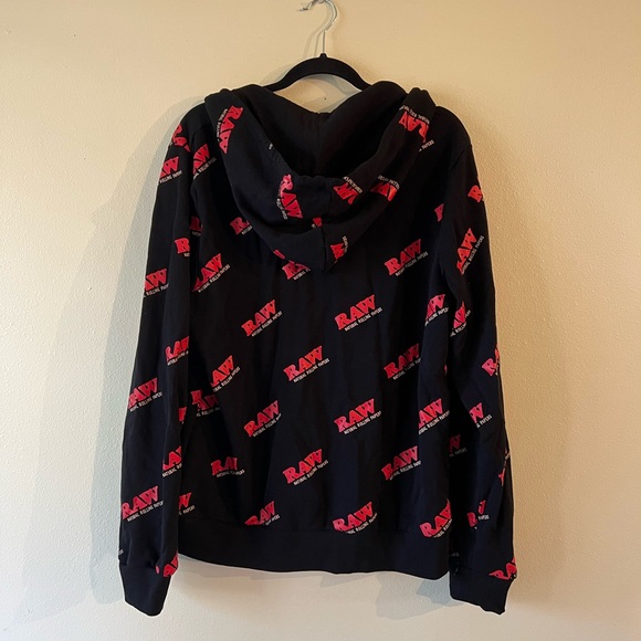 raw rolling papers quarter zip - Picture 3 of 7